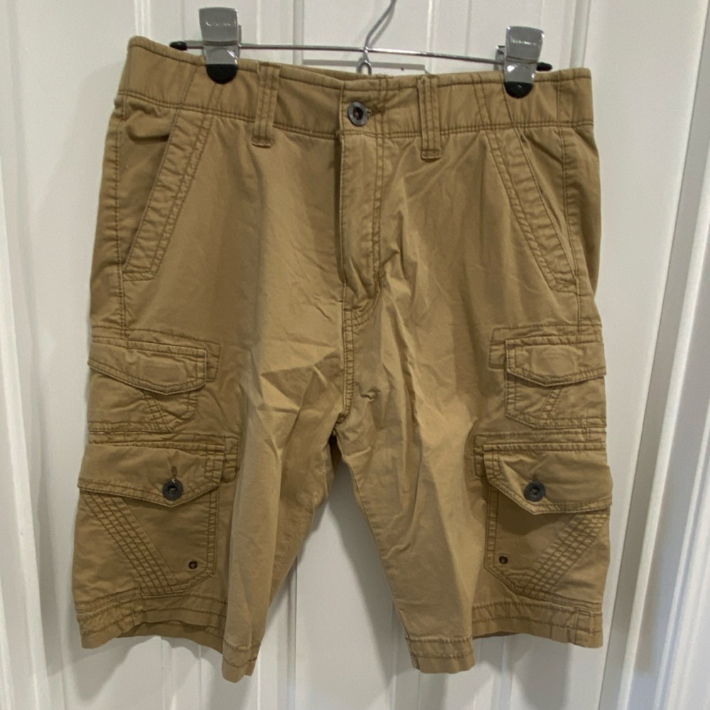 PLUGG Men's Beige Cargo Shorts Cotton Spandex Pockets Button Zip Flat Front
